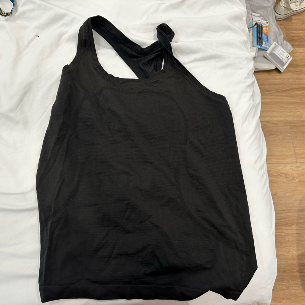 Black Lulu Swiftly Tech Tank Top Size 10